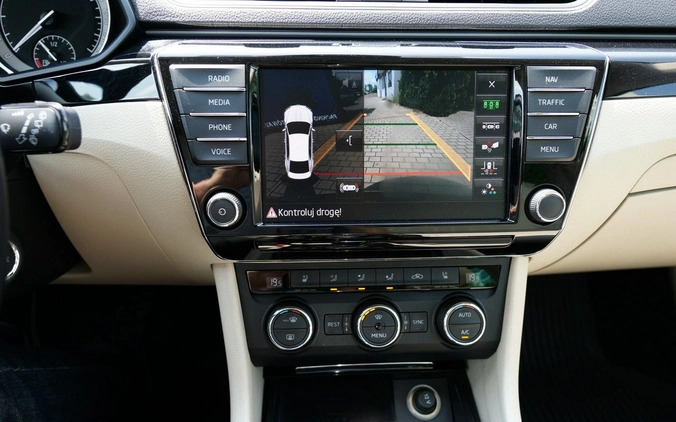 Skoda Superb cena 79900 przebieg: 174000, rok produkcji 2016 z Ryki małe 191